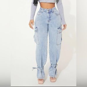 Women’s cargo jeans